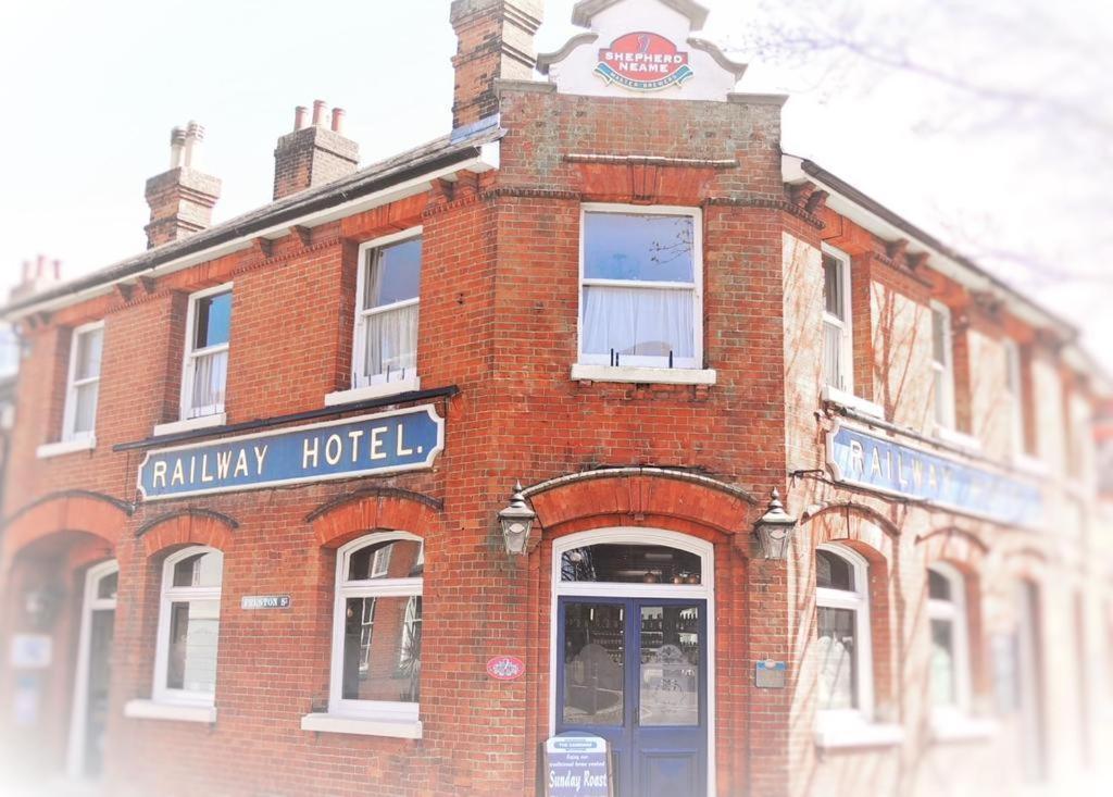 Railway Hotel Faversham Exterior foto